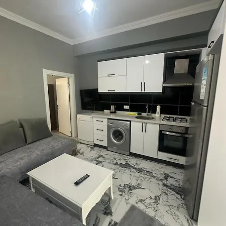 아파트 In The Center, 6-7 Minutes To The Airport, Close To The Sea And Coves *